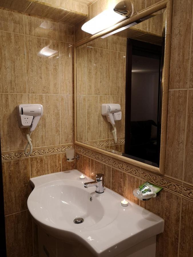 Izvor Hotel "Изворъ" Shipot Eksteriør bilde